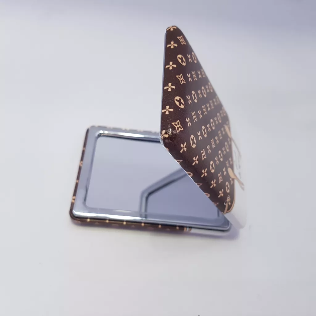 آینه جیبی مدل کیف کد CubBag2025Br