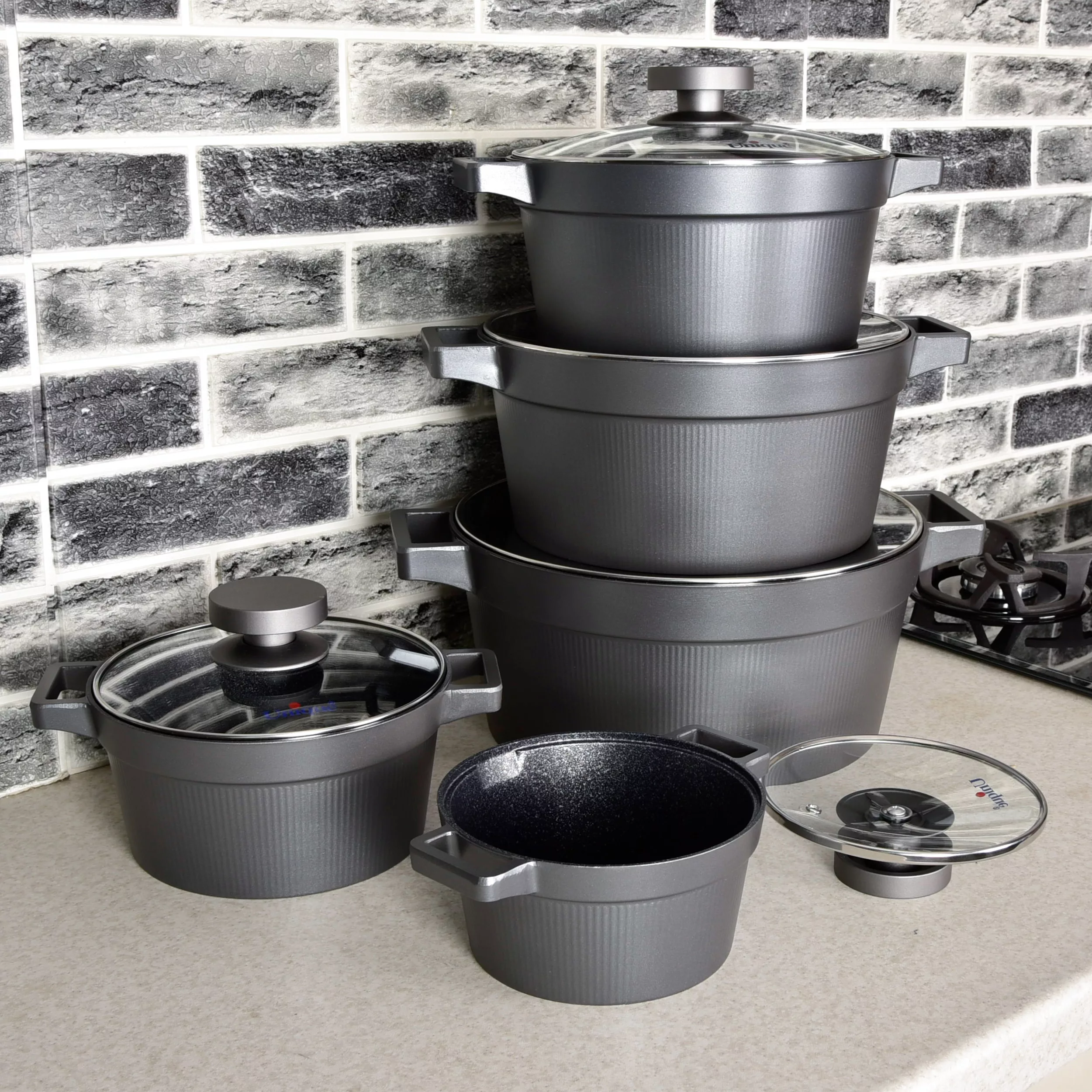 سرویس پخت و پز 15 پارچه دیاموند یونیک  کد 8521