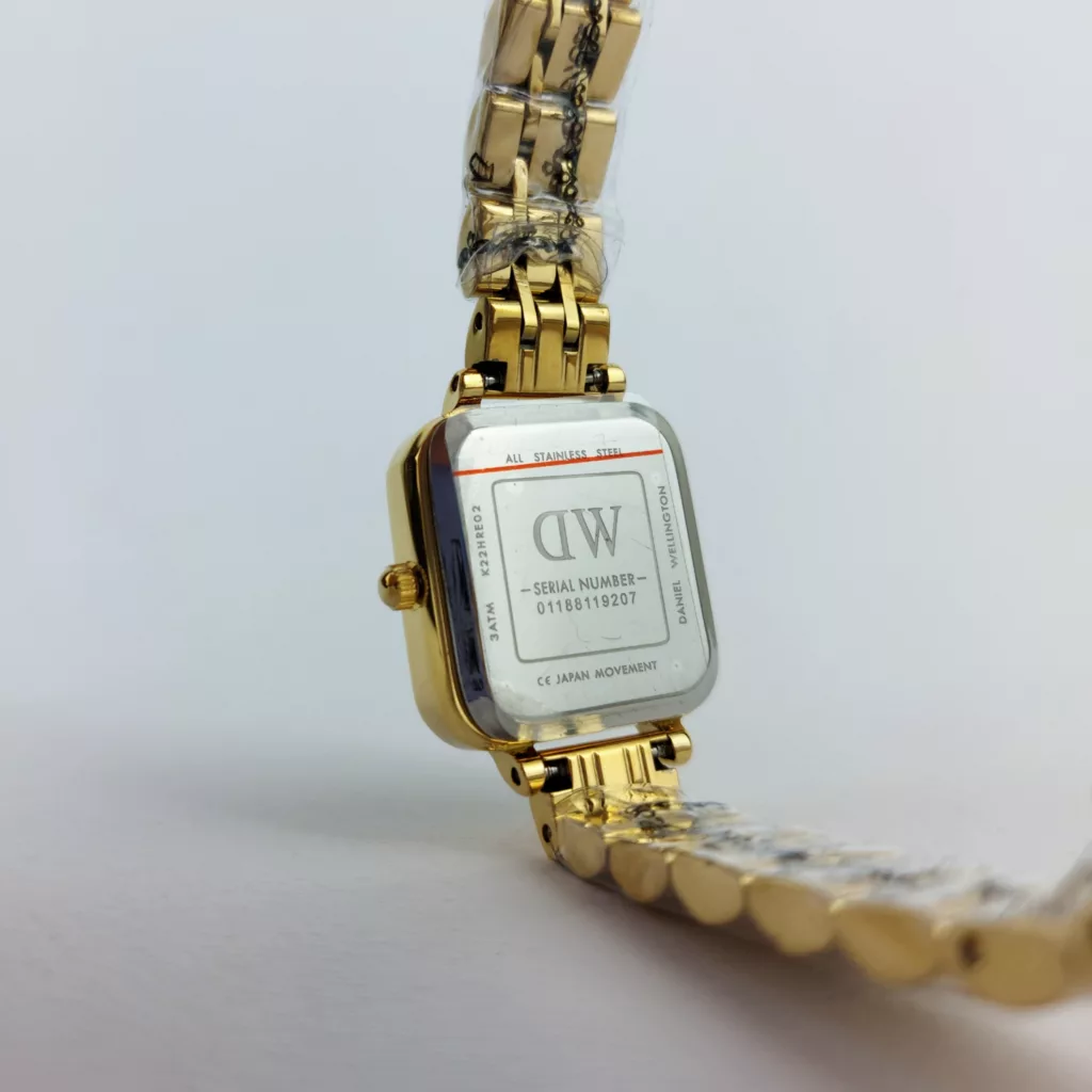 ساعت مچی عقربه‌ای کوارتز زنانه دنیل ولینگتون مدل صفحه مربعی کد DW-Q-4812Quadro