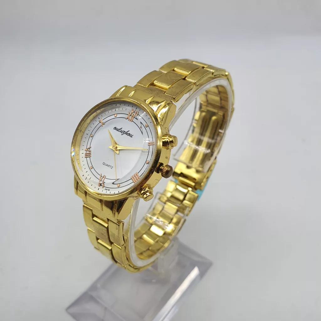 ساعت مچی عقربه ای زنانه مدل Y-204