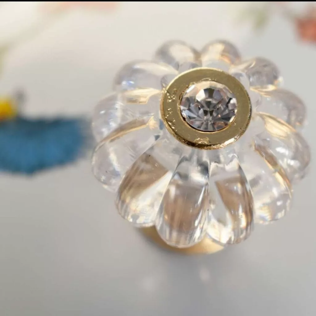 ست کتری و قوری شاهین مدل P - 4964282 گنجایش کتری 2.1 لیتر گنجایش قوری 1.1 لیتر