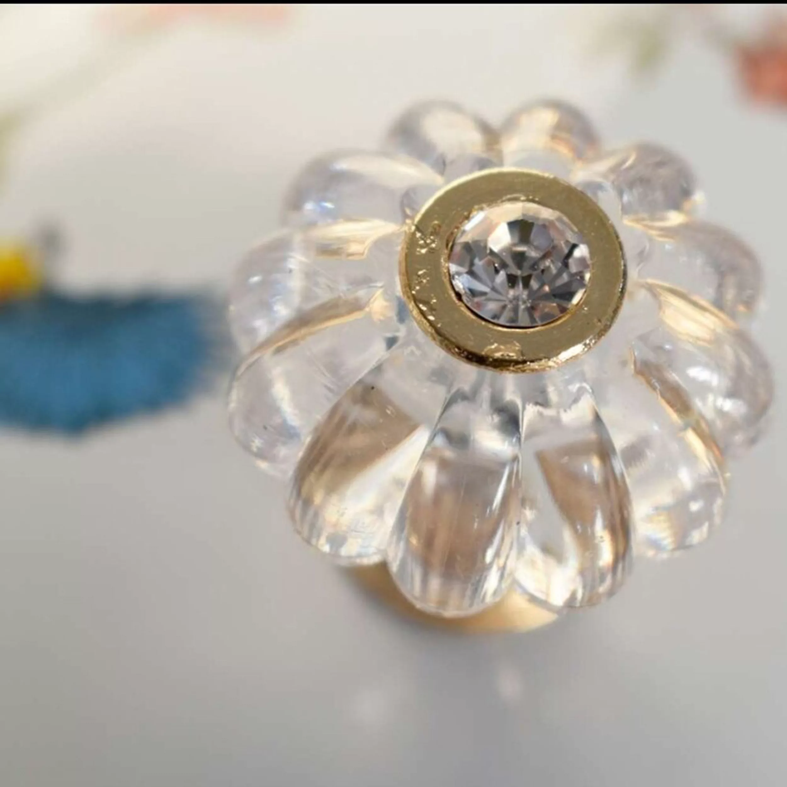 ست کتری و قوری شاهین مدل P - 4964282 گنجایش کتری 2.1 لیتر گنجایش قوری 1.1 لیتر