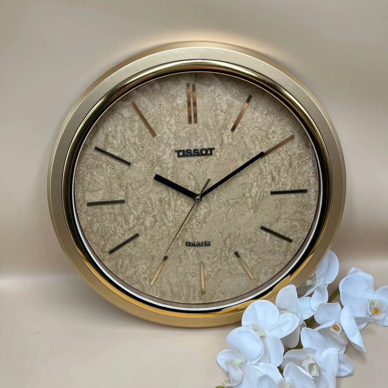 ساعت دیواری کوارتز کد T02