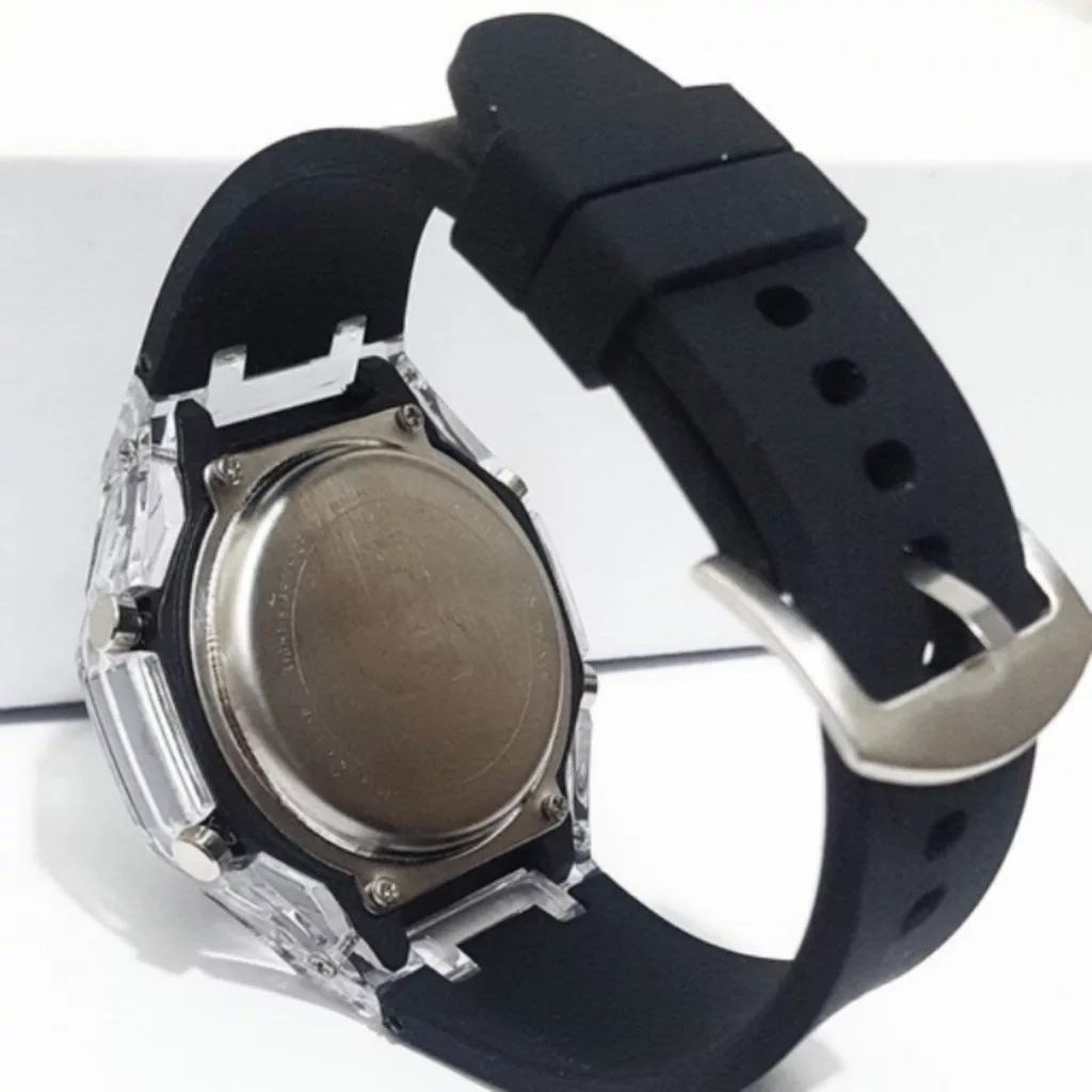 ساعت مچی عقربه ای مدل دو زمانه کرنومتر دار بند سیلیکونی موتور پمپی کد 11