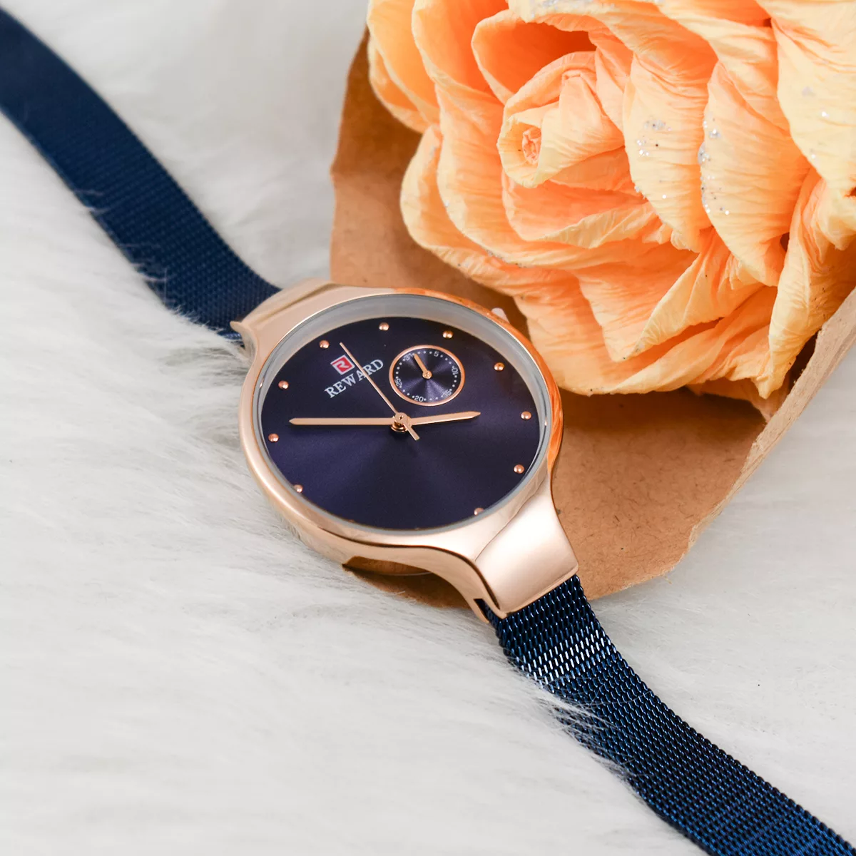 ساعت مچی عقربه ای زنانه ریوارد مدل 22009