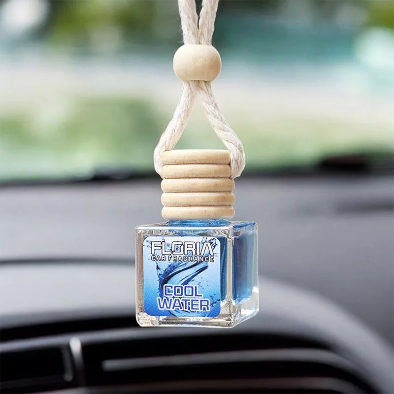 خوشبو کننده خودرو فلوریا مدل C7 با رایحه کول واتر حجم 10 میلی لیتر