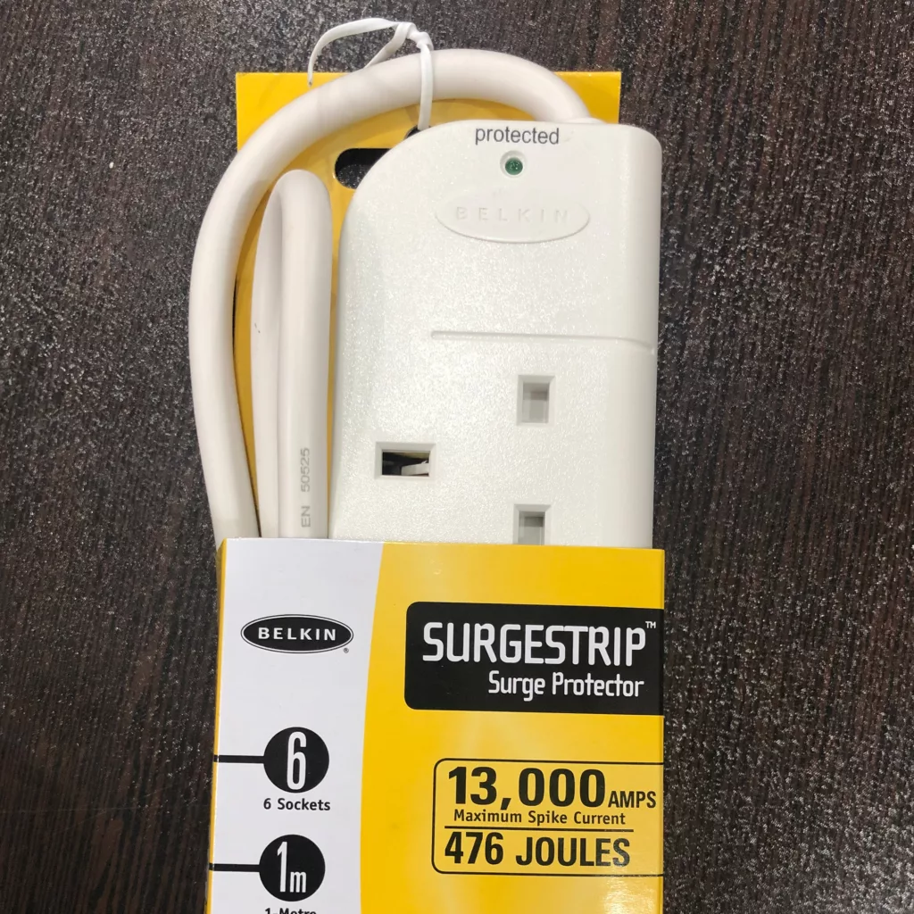 محافظ شوک الکتریکی بلکین مدل Surgestrip