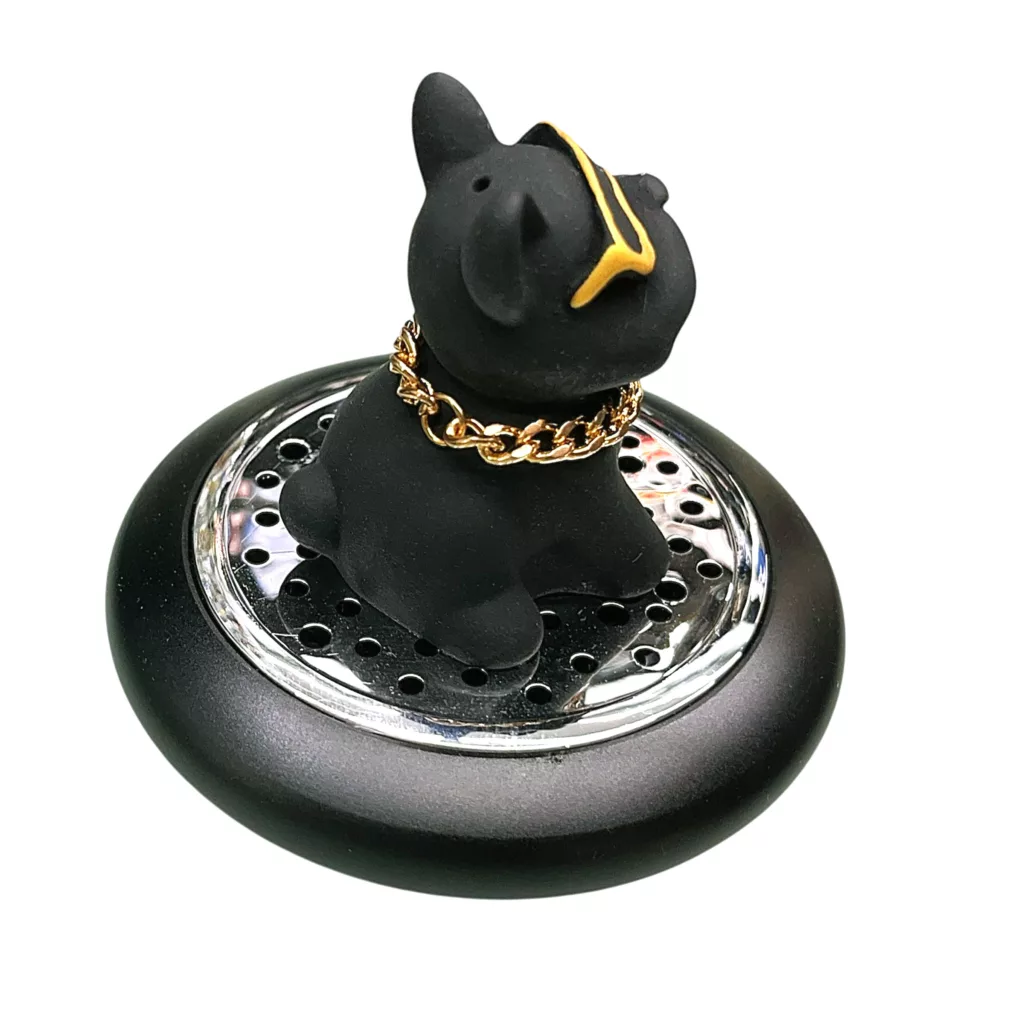 خوشبوکننده خودرو رو داشبوردی مدل سگ لاکچری کد BLK