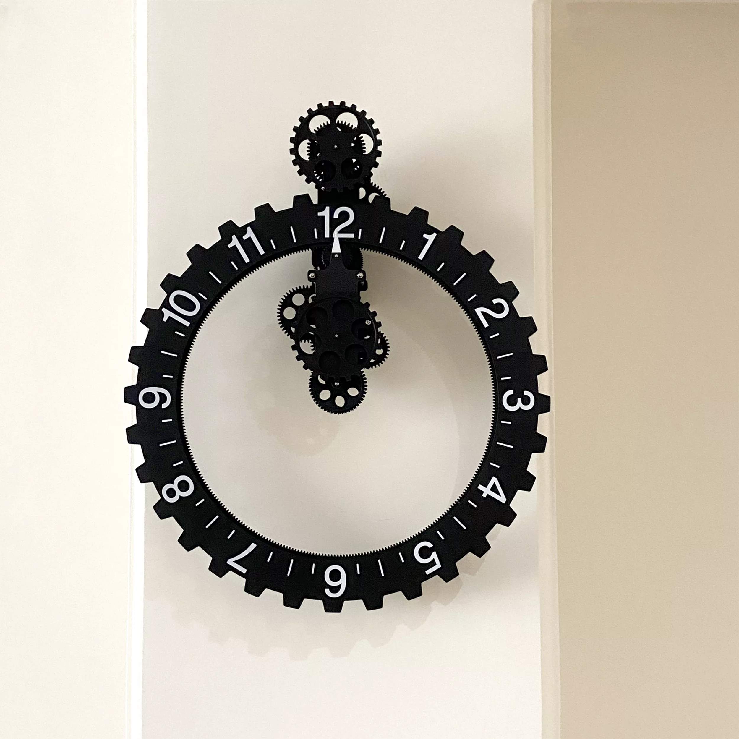 ساعت دیواری مکانیکی مدل TN120