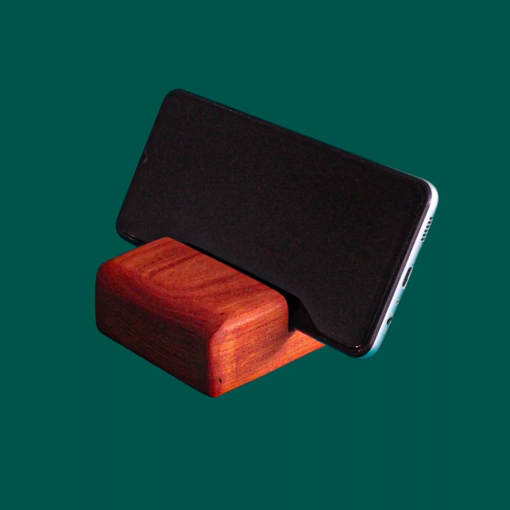 پایه نگهدارنده گوشی موبایل مدل چوب طبیعی