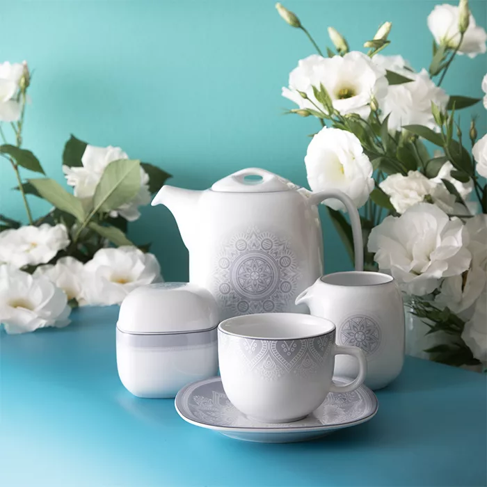 سرویس غذاخوری 98 پارچه چینی زرین ایران مدل کواترو ادلین درجه عالی