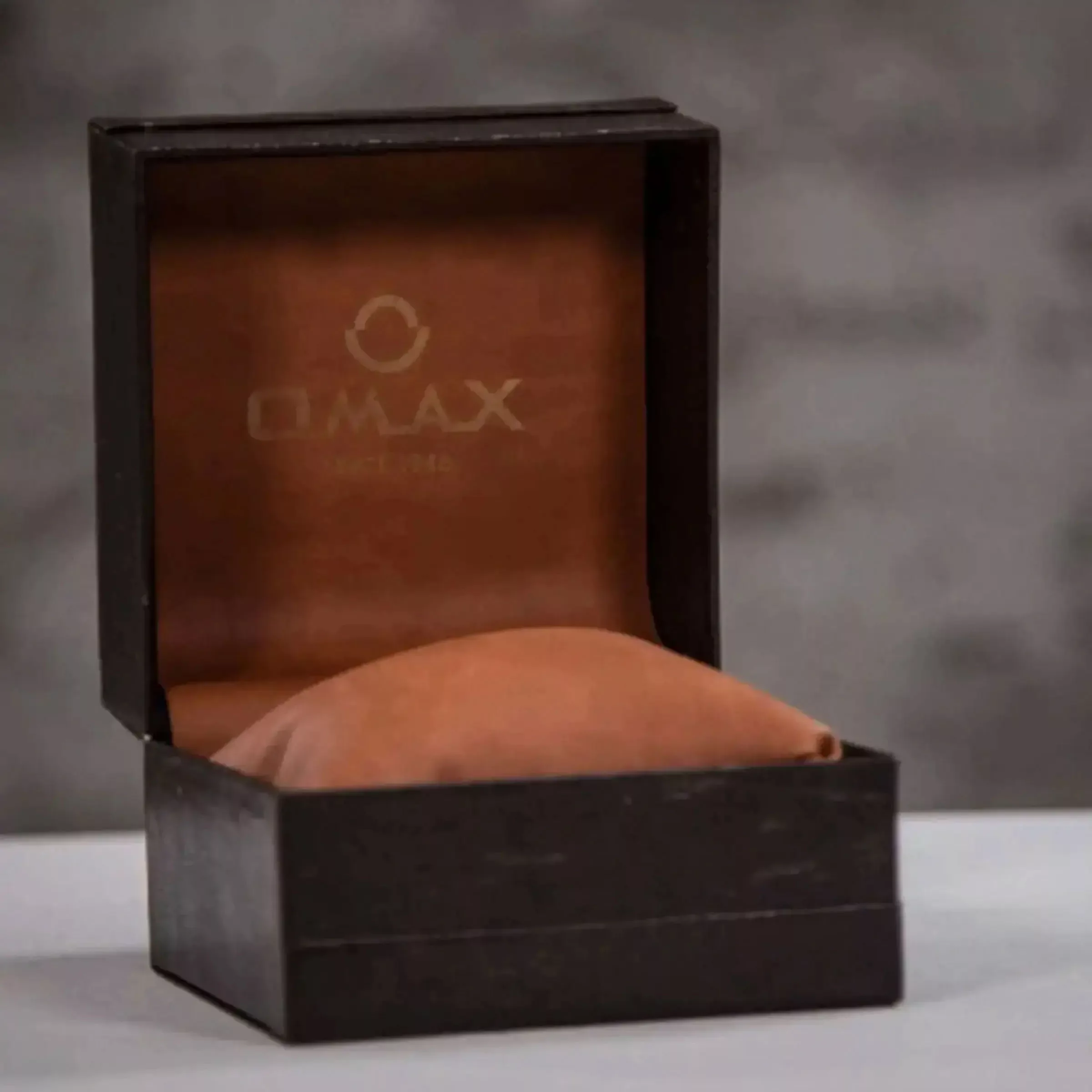 ساعت مچی عقربه‌ای کوارتز زنانه اوماکس مدل OYY008N007O