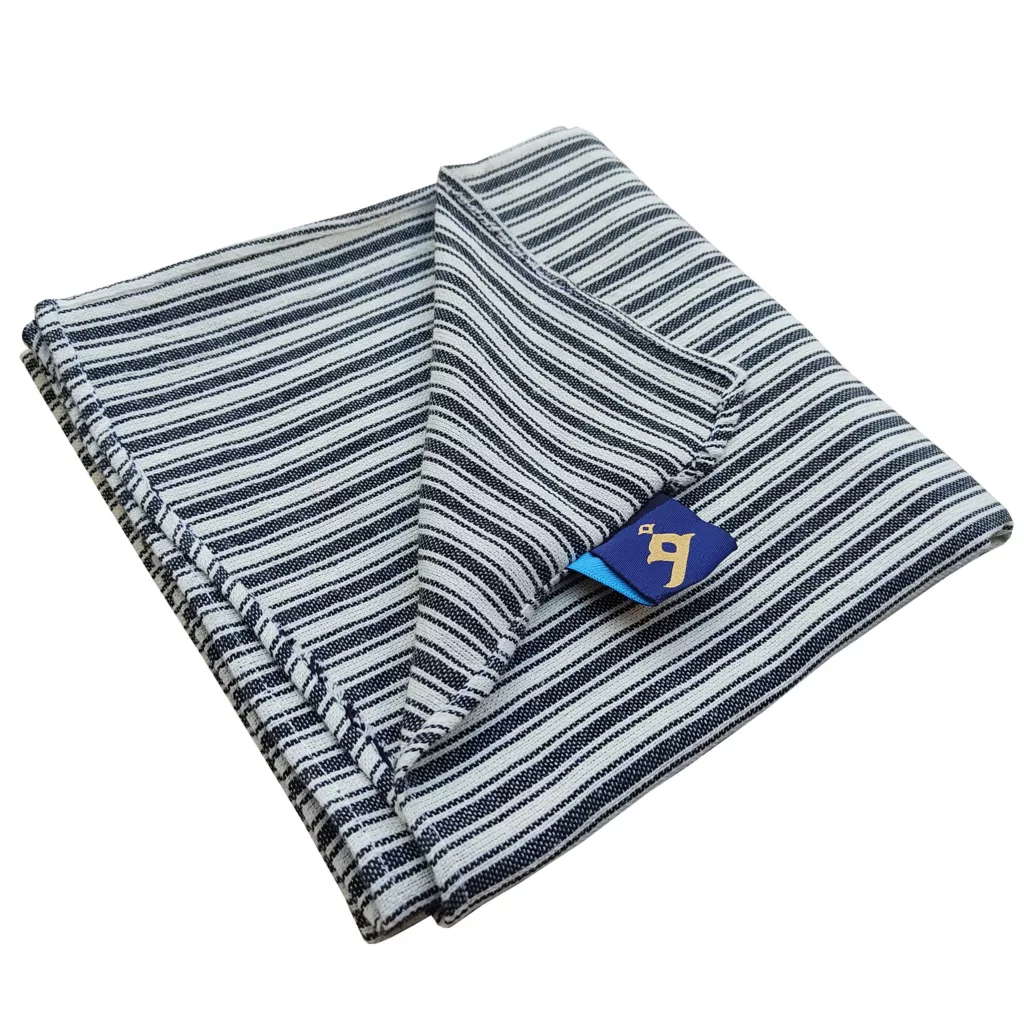 سفره 4 نفره نساجی دُر هنر یزد مدل راه راه کد 11