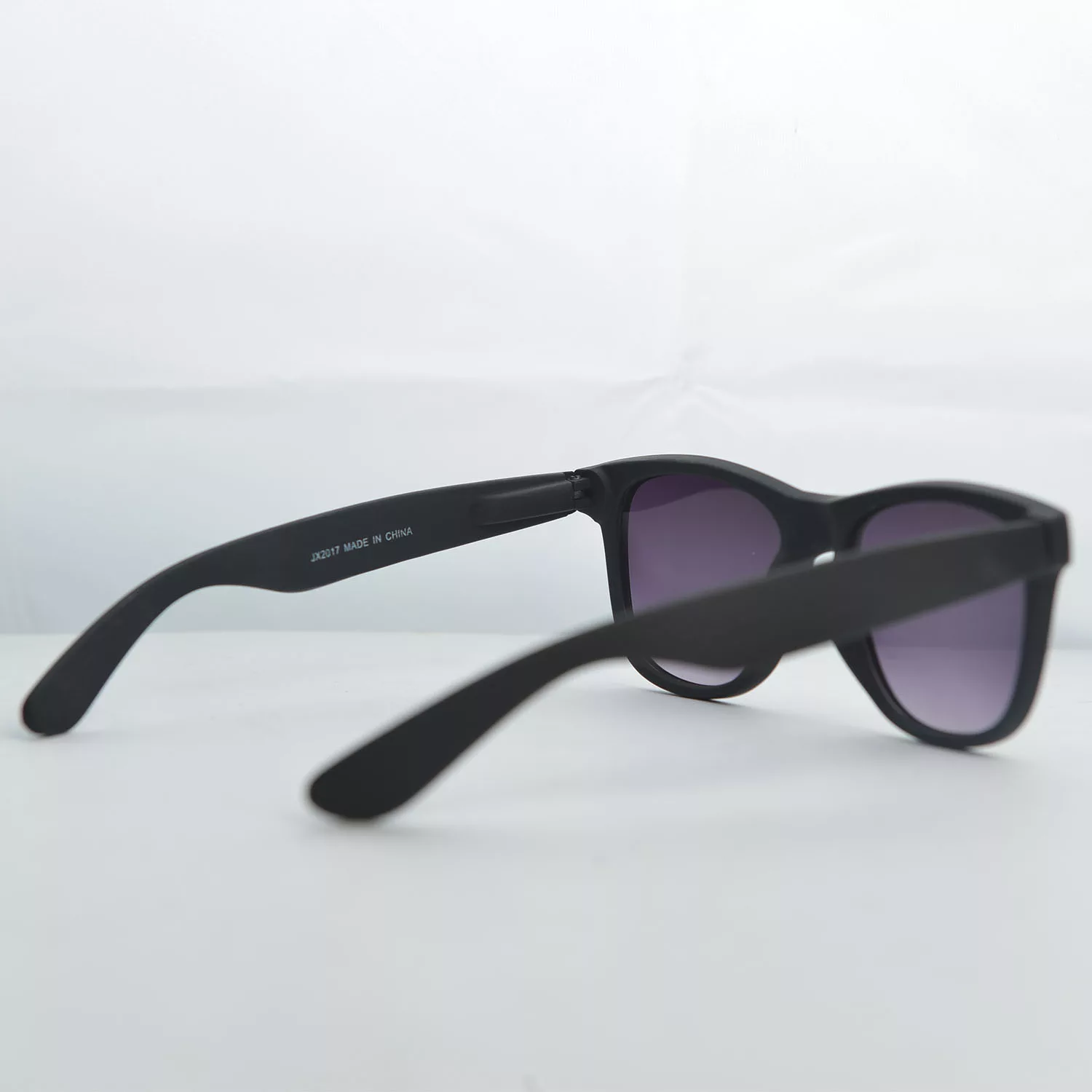 عینک آفتابی مدل JX2017-BK