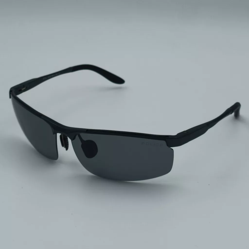 عینک آفتابی پلیس مدل TY481 C2