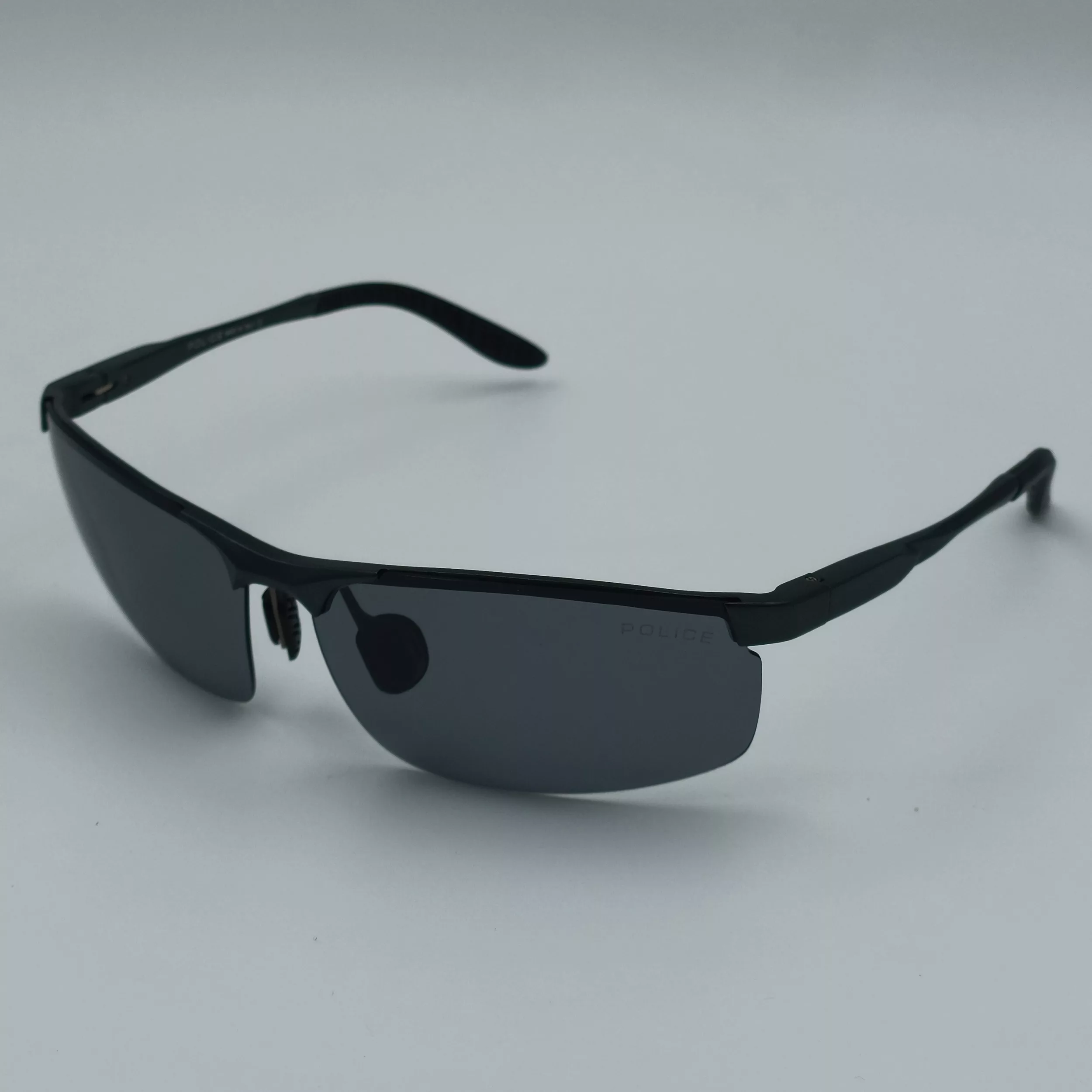 عینک آفتابی پلیس مدل TY481 C2