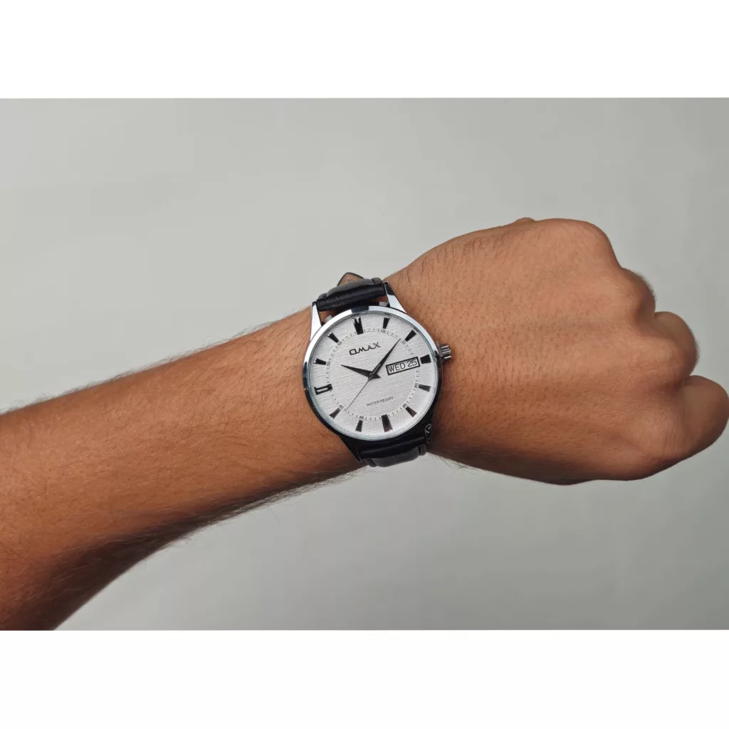 ساعت مچی عقربه‌ای کوارتز مردانه اوماکس مدل PRZ061IB08O