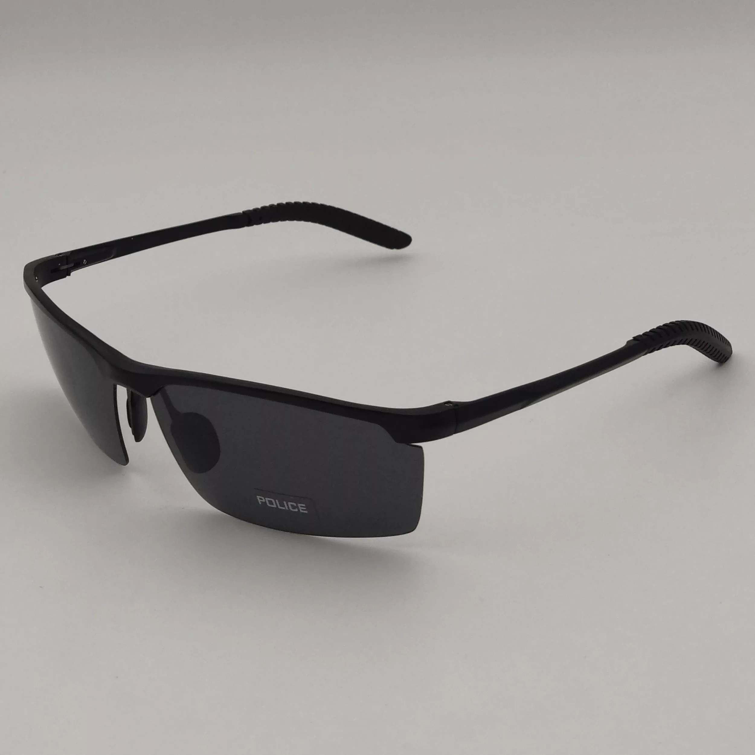 عینک آفتابی بایکر پلاریزه پلیس مدل 9522 C1