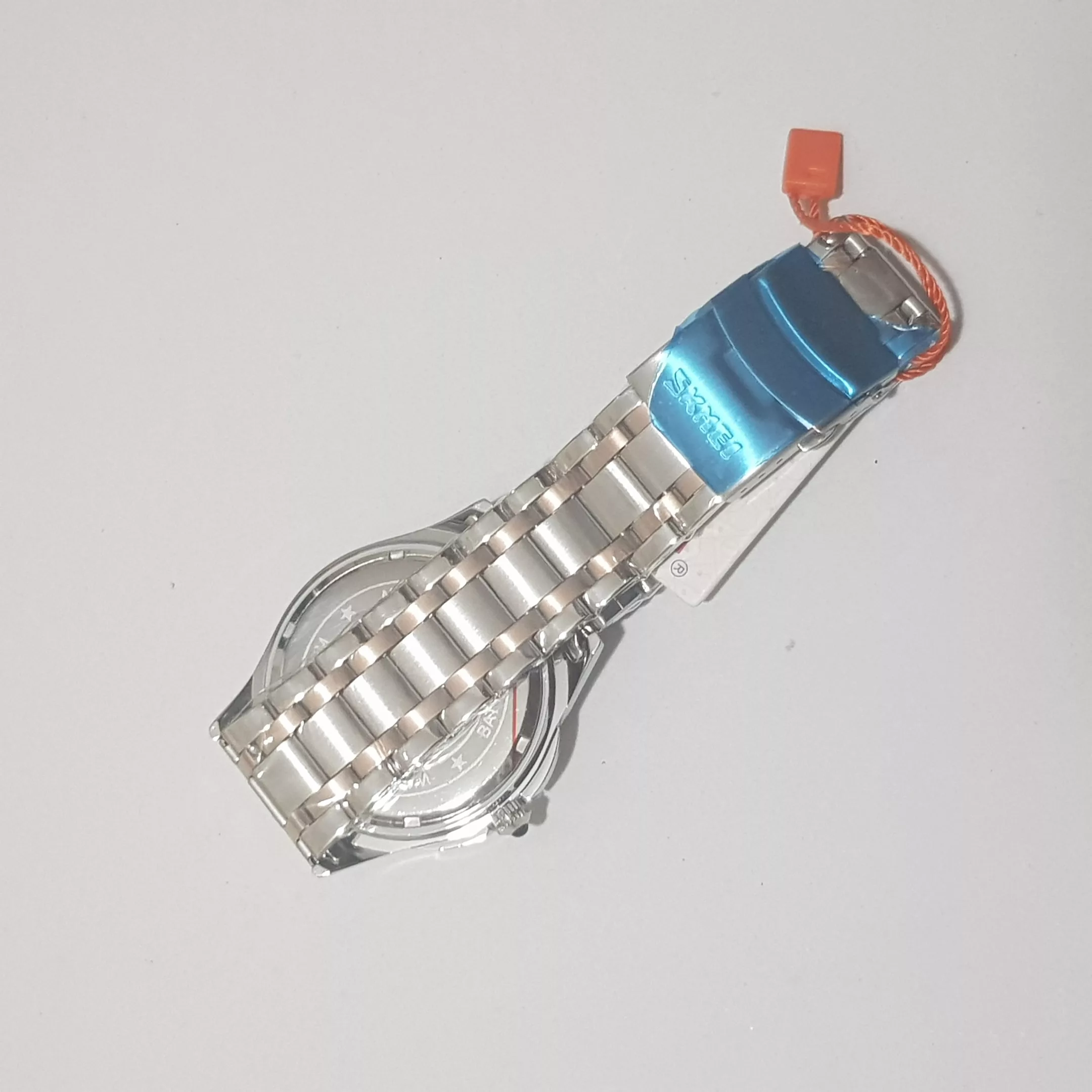 ساعت مچی عقربه ای مردانه اسکمی مدل 9069 کد 06