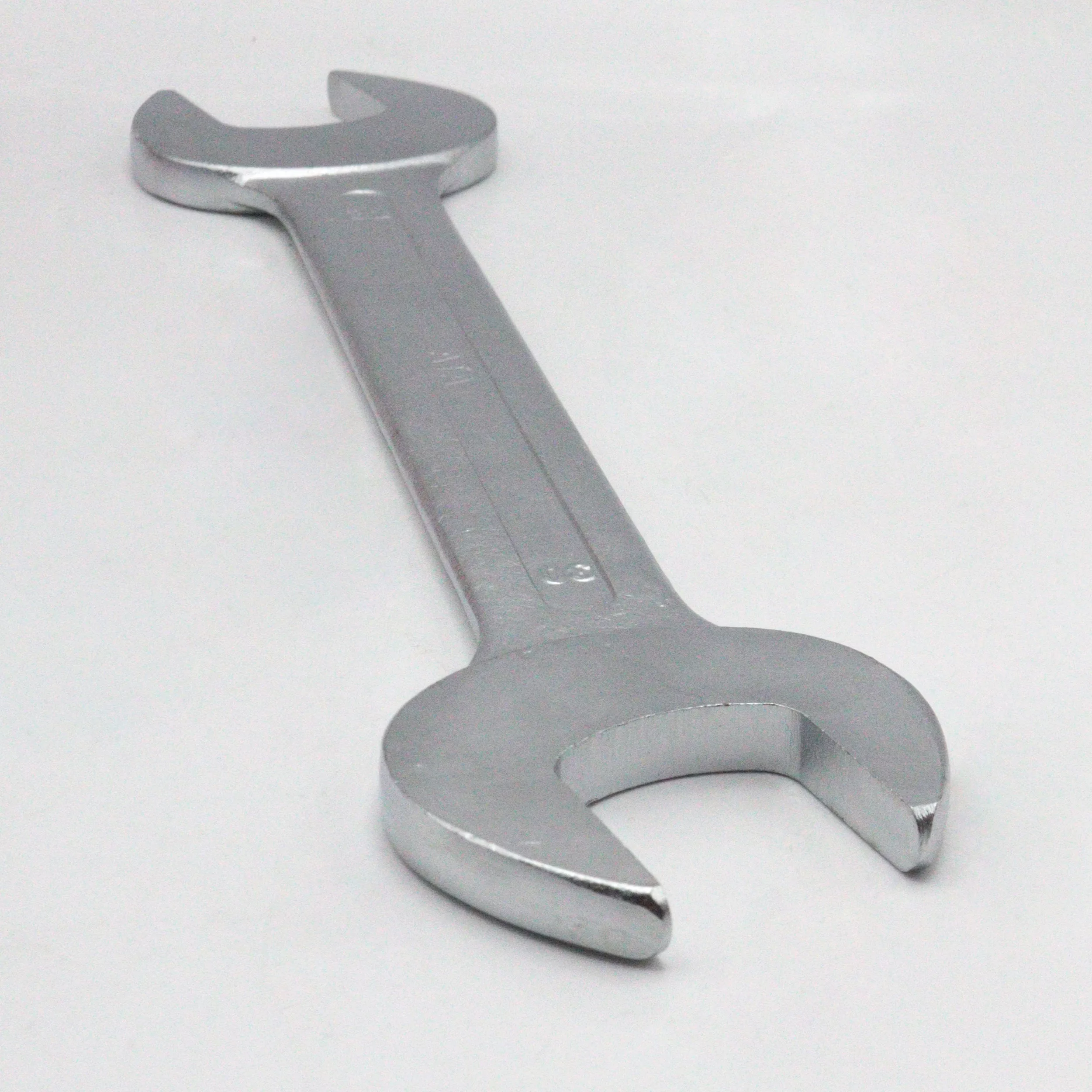 آچار دوسر تخت آتا مدل YP-30/32MM سایز 30-32 میلی متر