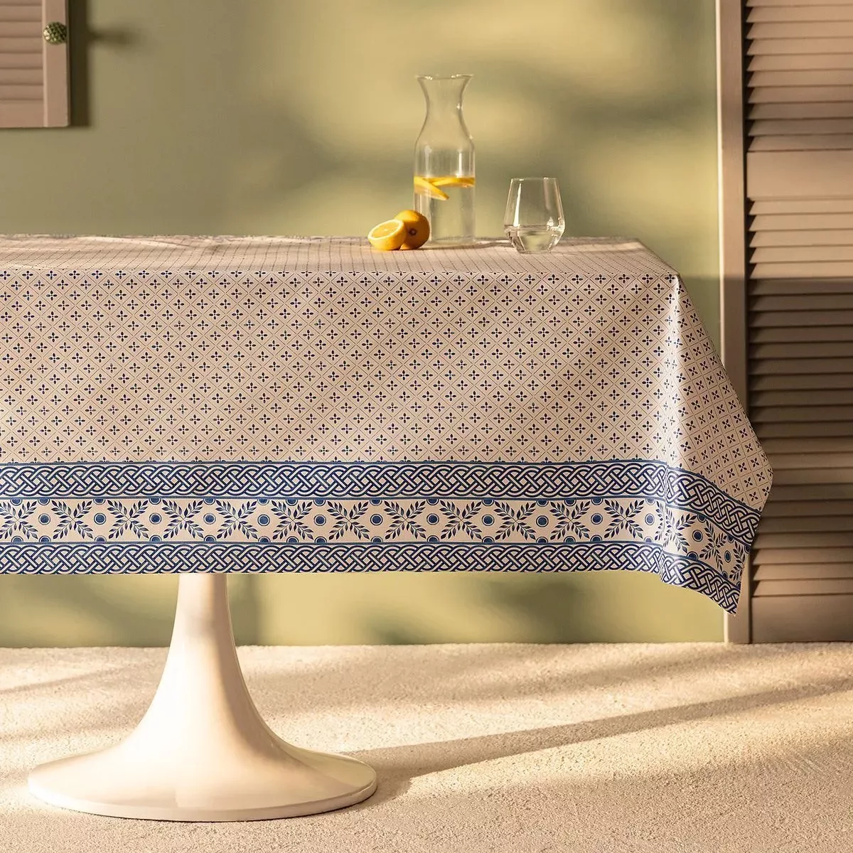 سفره مادام کوکو هشت نفره مدل Agnes.SQR140140