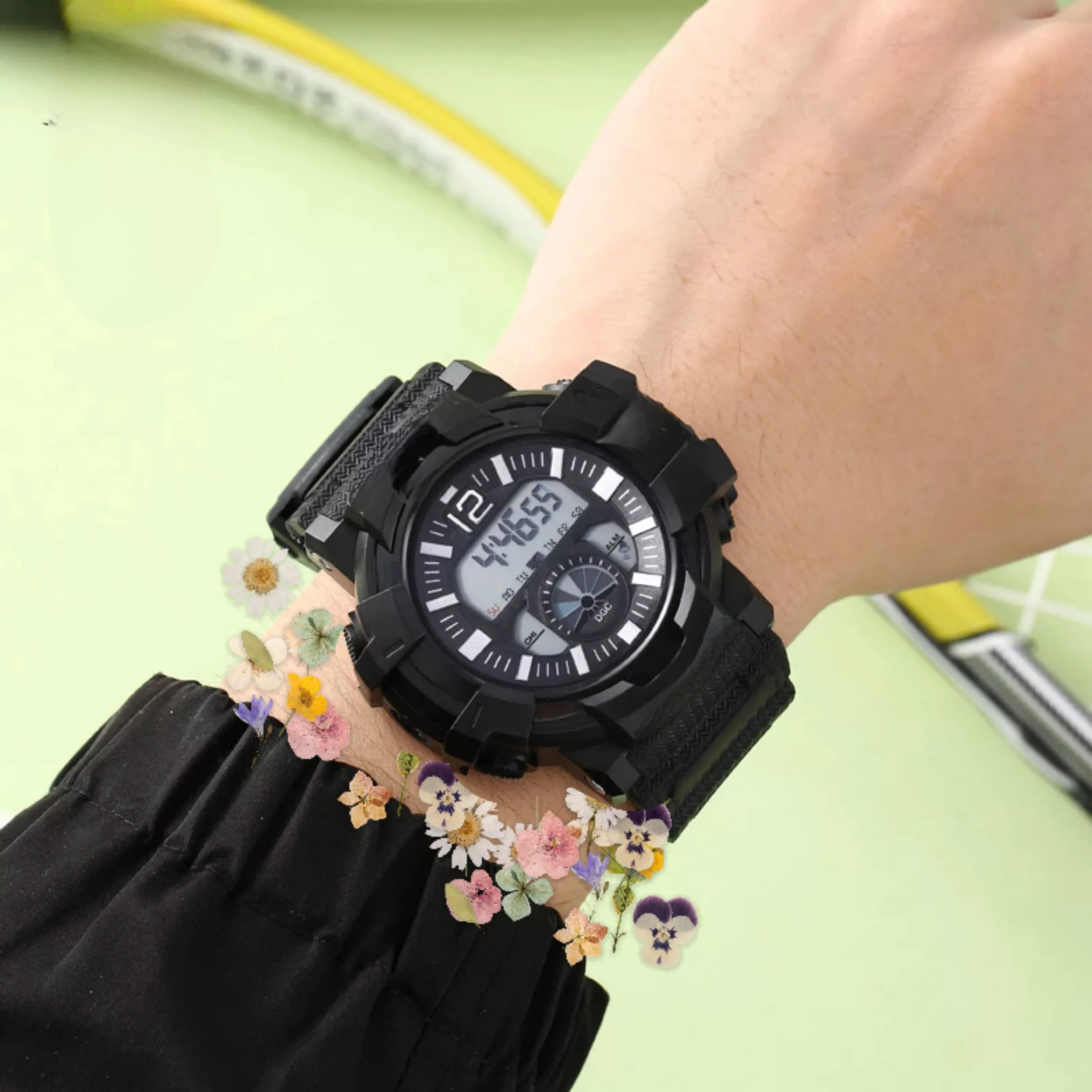 ساعت مچی دیجیتال مردانه مدل اسپرت تک زمانه کرنوگراف بند پیو کد ۵