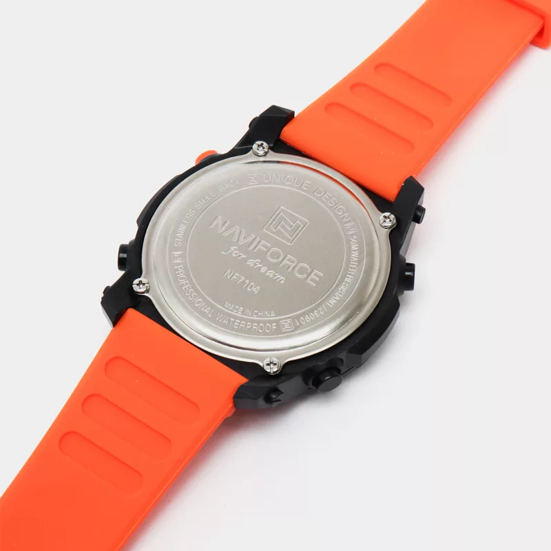 ساعت مچی دیجیتال مردانه نیوی فورس مدل NF7104