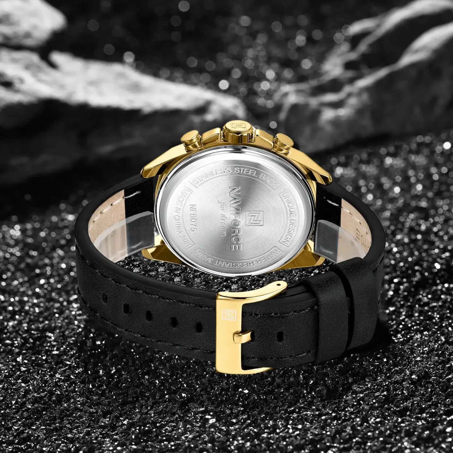 ساعت مچی عقربه‌ای کوارتز مردانه نیوی فورس مدل سه موتوره کد NF8075GB