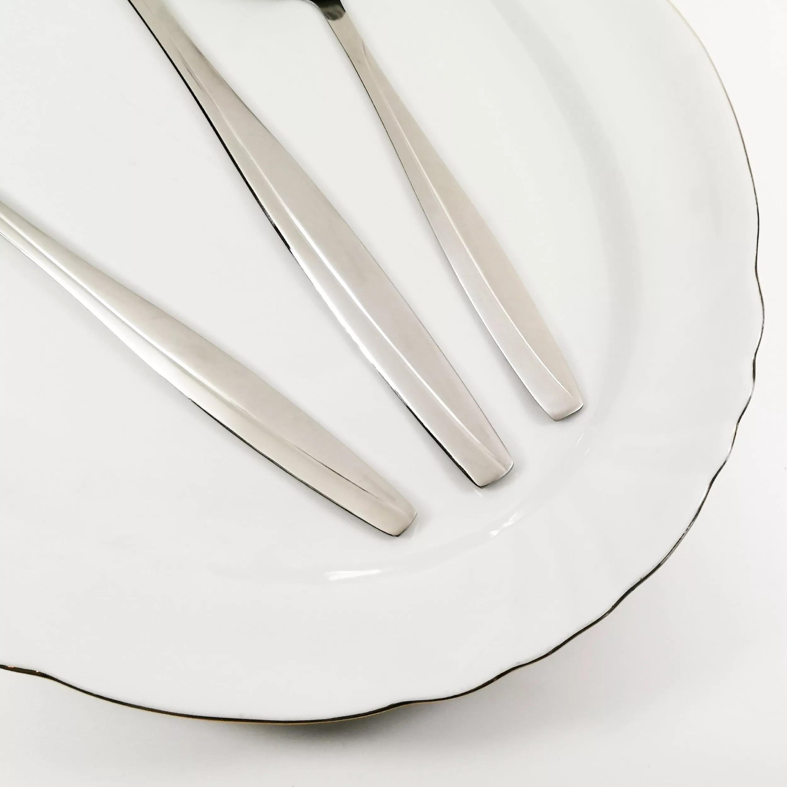 سرویس کفگیر و ملاقه 3 پارچه مدل ماینز