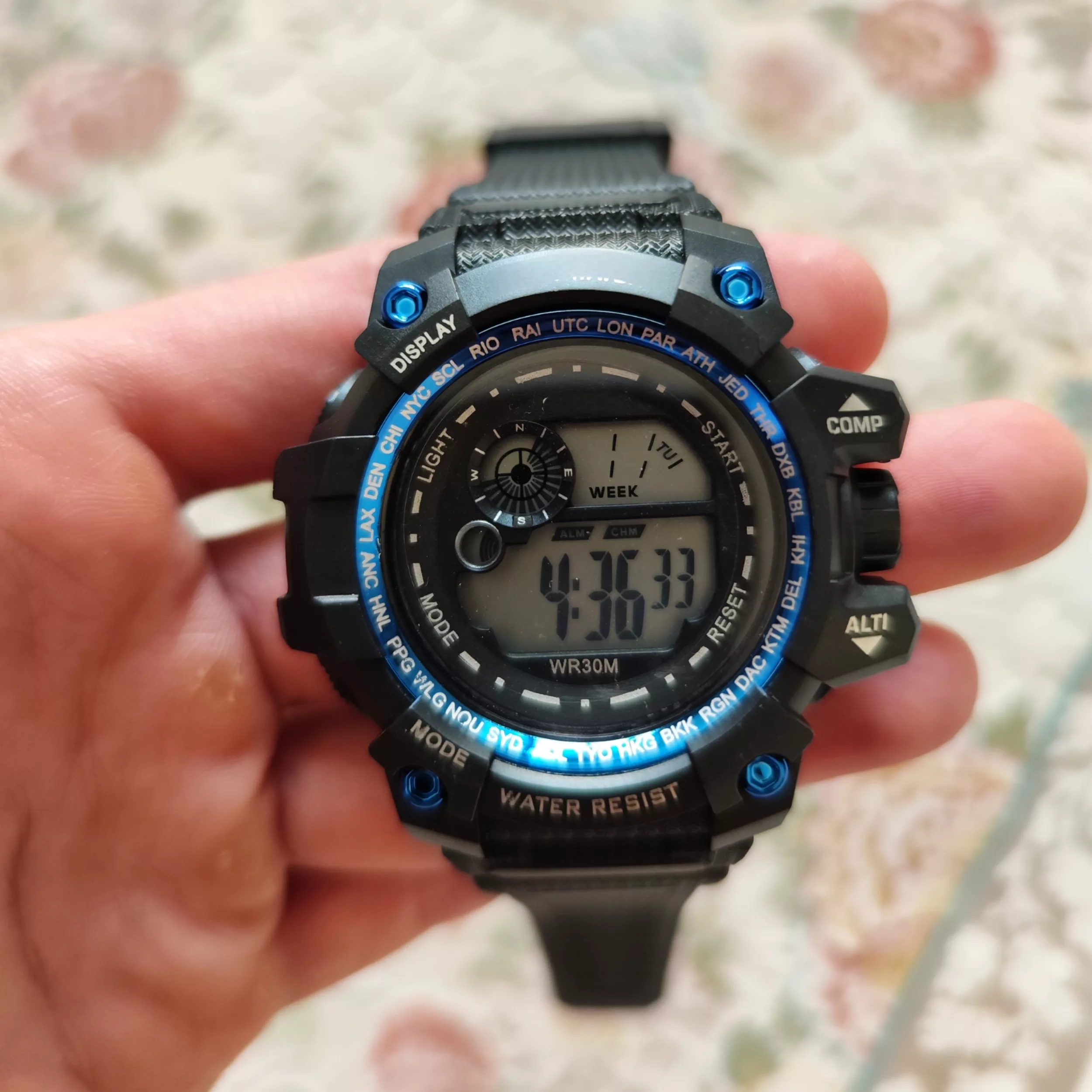 ساعت مچی دیجیتال مدل اسپرت تک زمانه کرنومتر دار کد 2