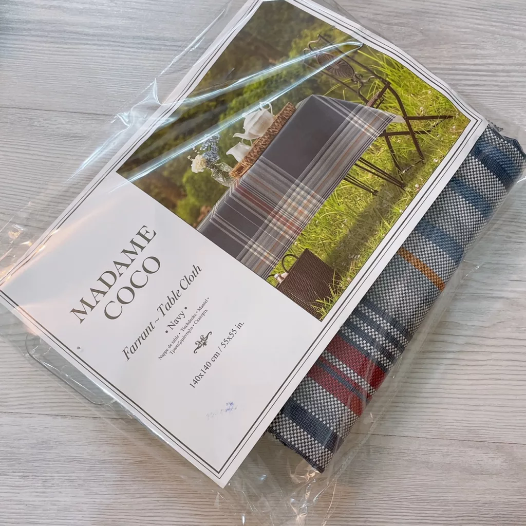 سفره شش نفره مادام کوکو مدل Farrant-SQR.Lacivert