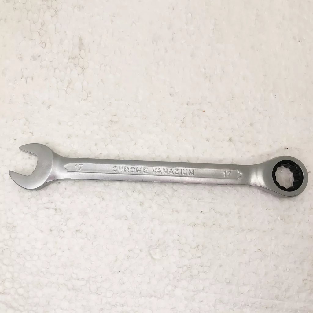 آچار یکسرتخت و یکسر رینگی سوباشی کد ASVS0077 سایز 17 میلیمتر