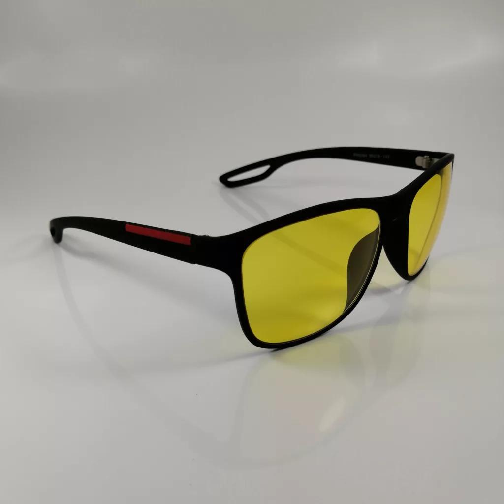 عینک شب مدل Runway-YW