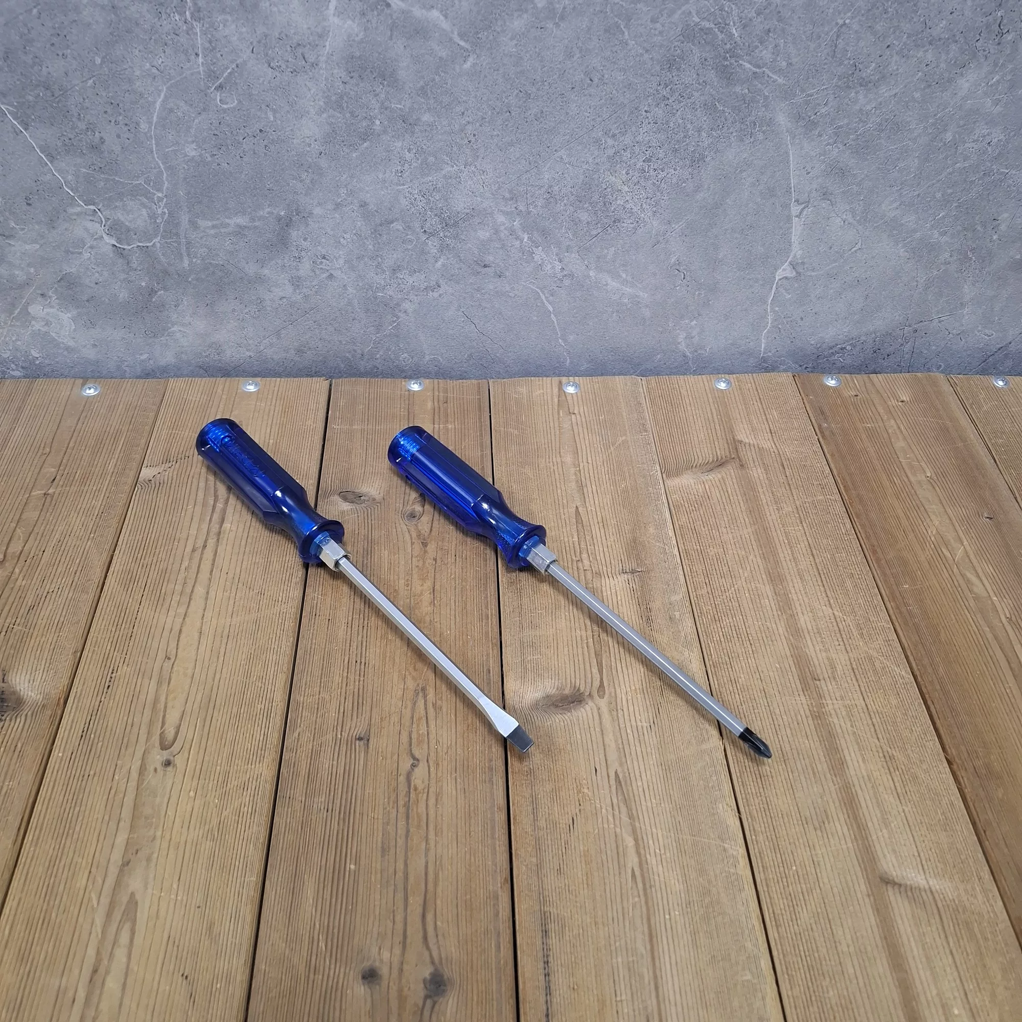 پیچ گوشتی ضربه خور دو سو چهارسو مدریک مدل 2PCS مجموعه دو عددی