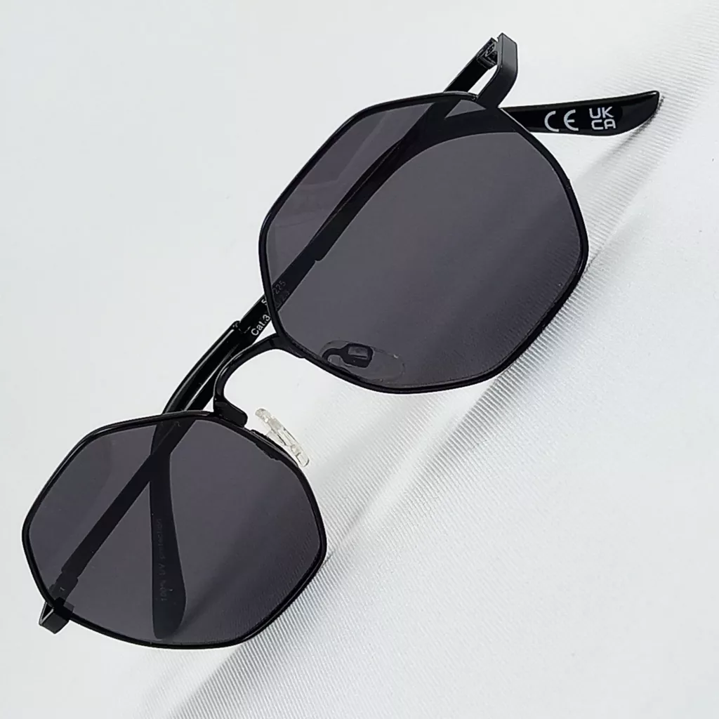 عینک آفتابی چند ضلعی مدل کژوال تین ایج