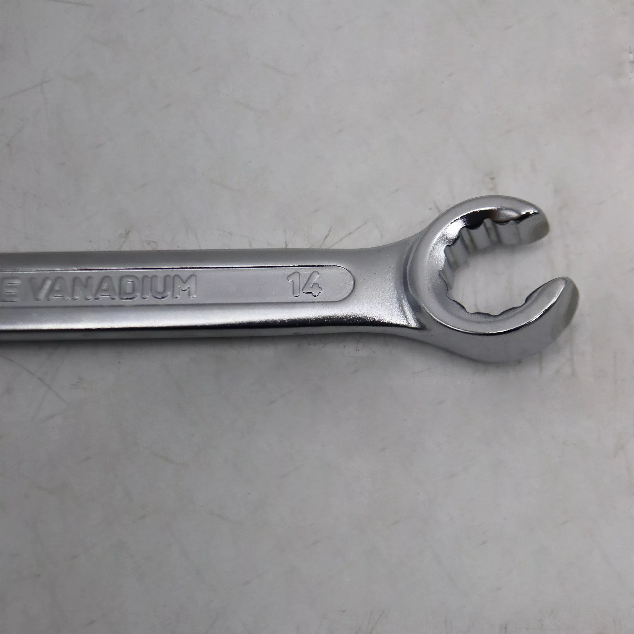 آچار دو سر رینگی مدل بلک بول کد YP-CHAKDAR-19CM سایز 14-17 میلیمتر