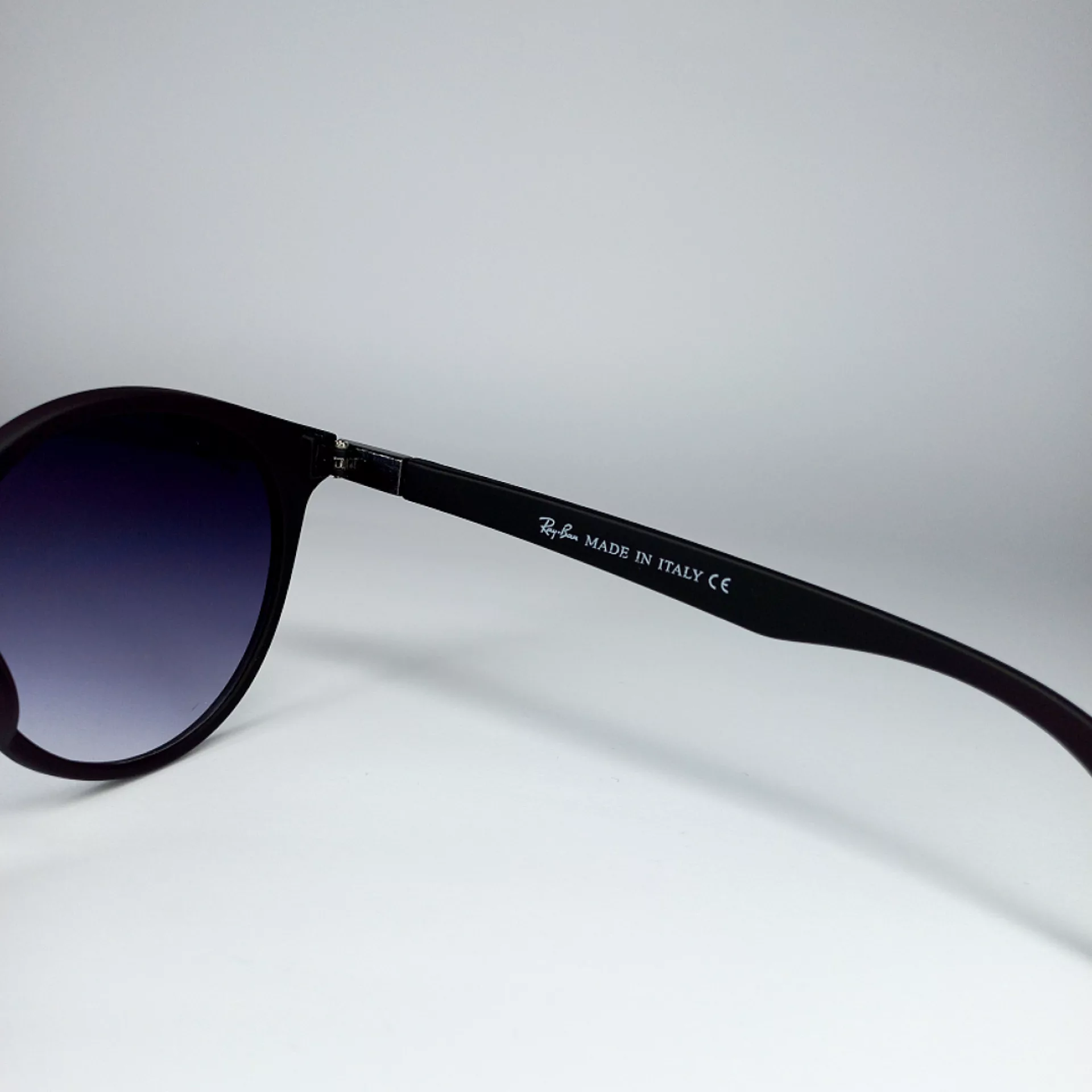 عینک آفتابی مدل Y776