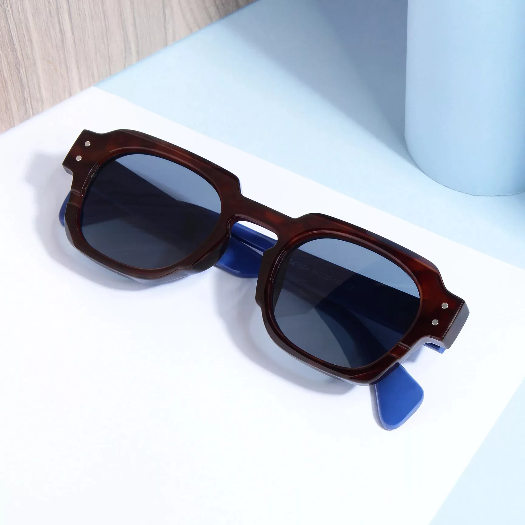 عینک آفتابی مدل SZ 2004 Navy Maroon