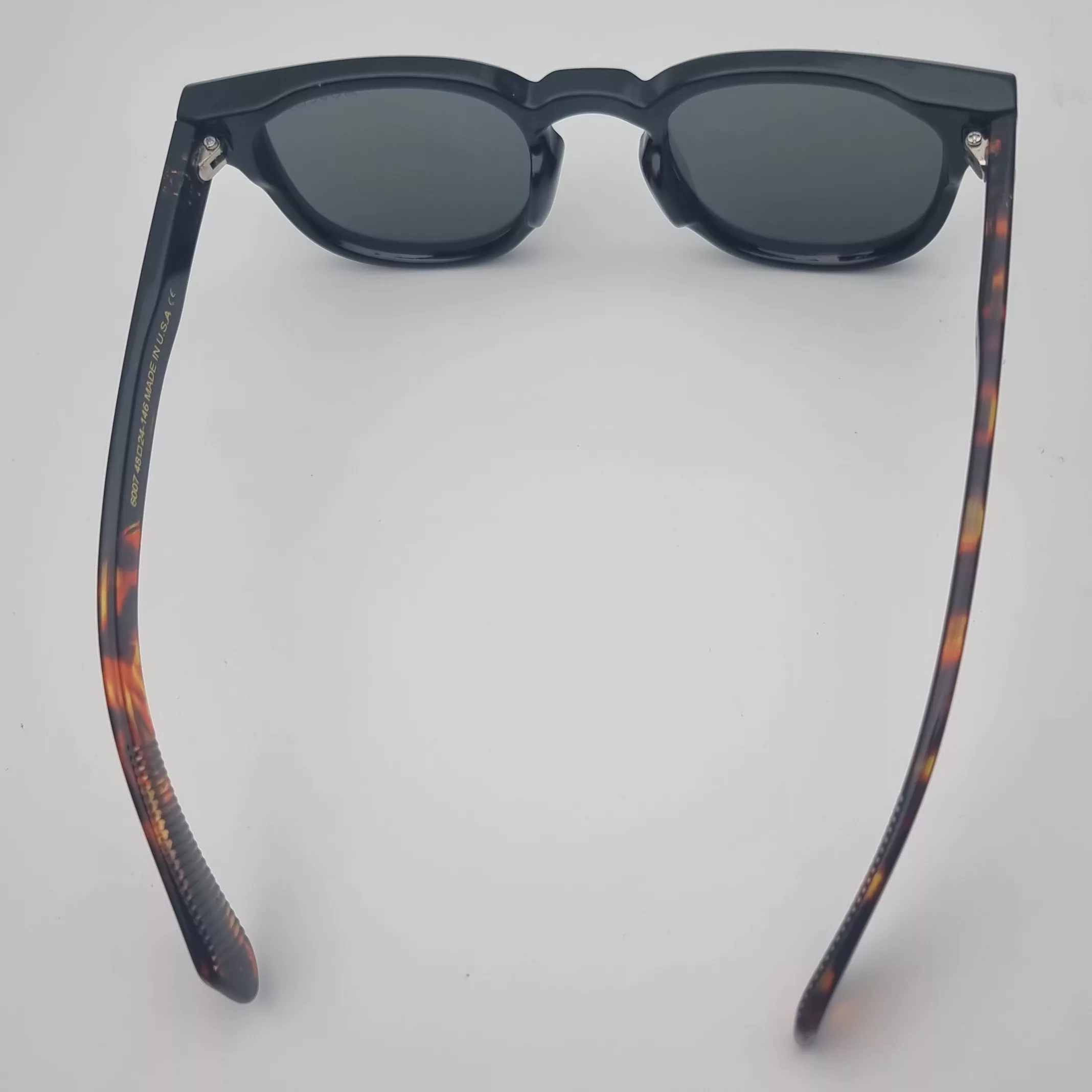 عینک آفتابی موسکوت مدل 6007