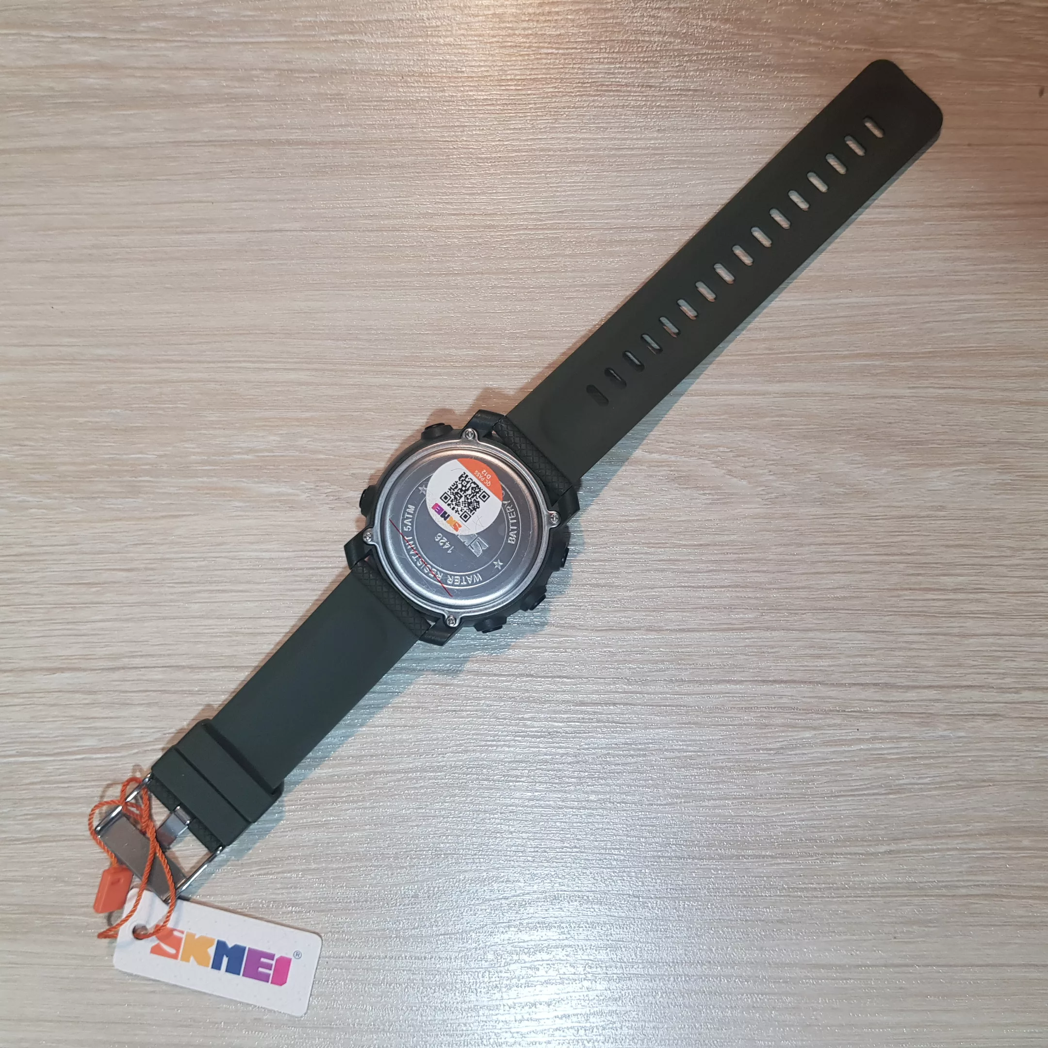 ساعت مچی دیجیتال اسکمی مدل 1426 کد 05