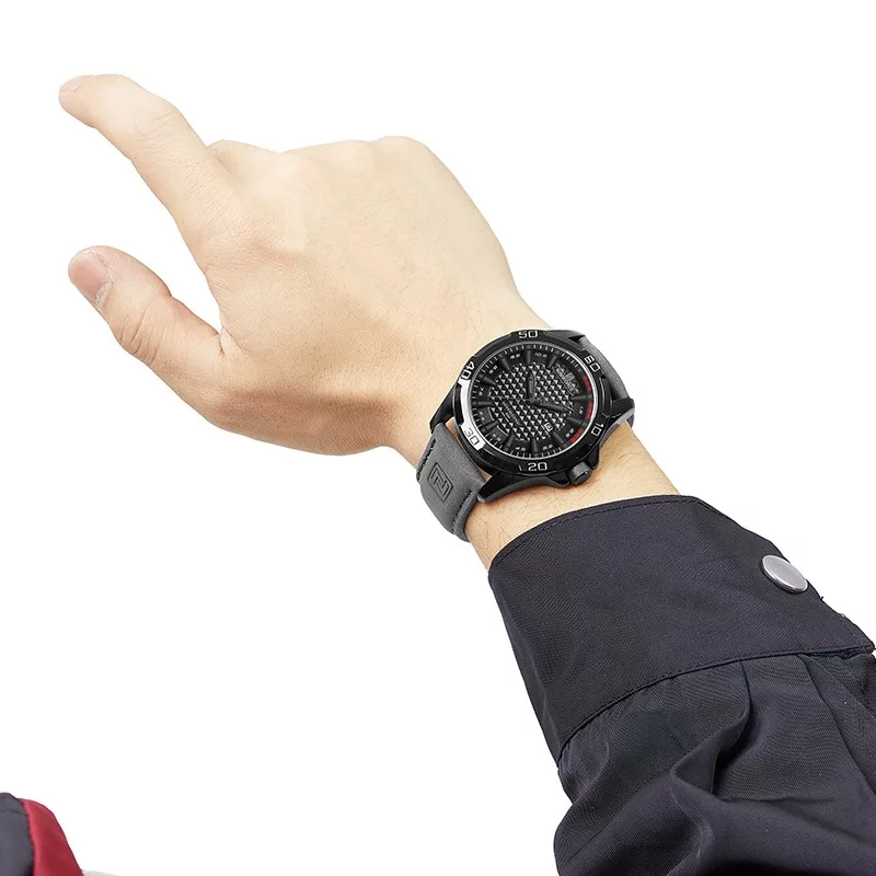 ساعت مچی عقربه‌ای مردانه کوارتز نیوی فورس مدل B8023GY