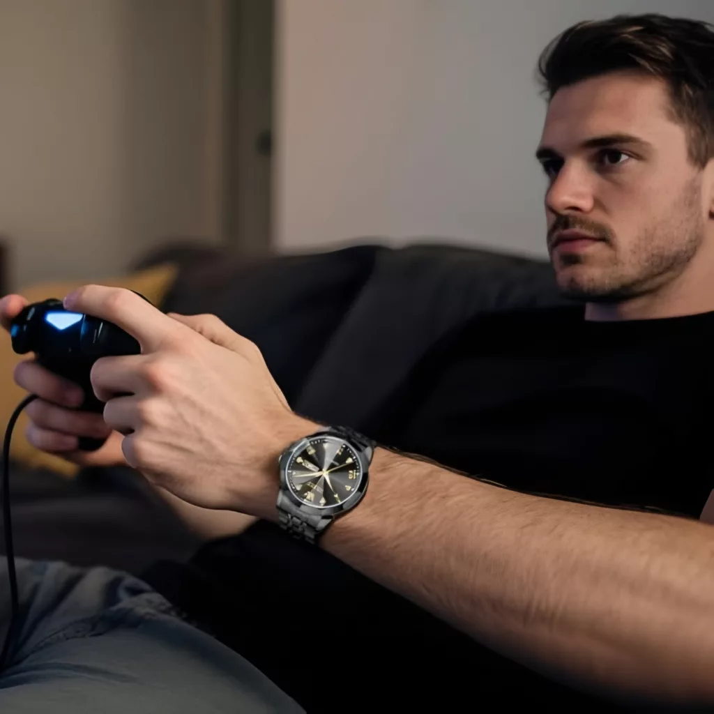 ساعت مچی عقربه‌ای کوارتز مردانه اُ لِوز مدل کلاسیک دی دیت بند استیل طرح بافت کد ۱.۱