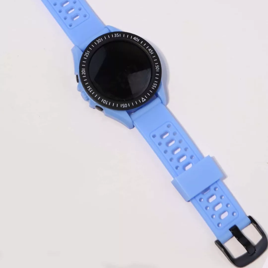 ساعت مچی دیجیتال مدل تک زمانه بند پیو کد b