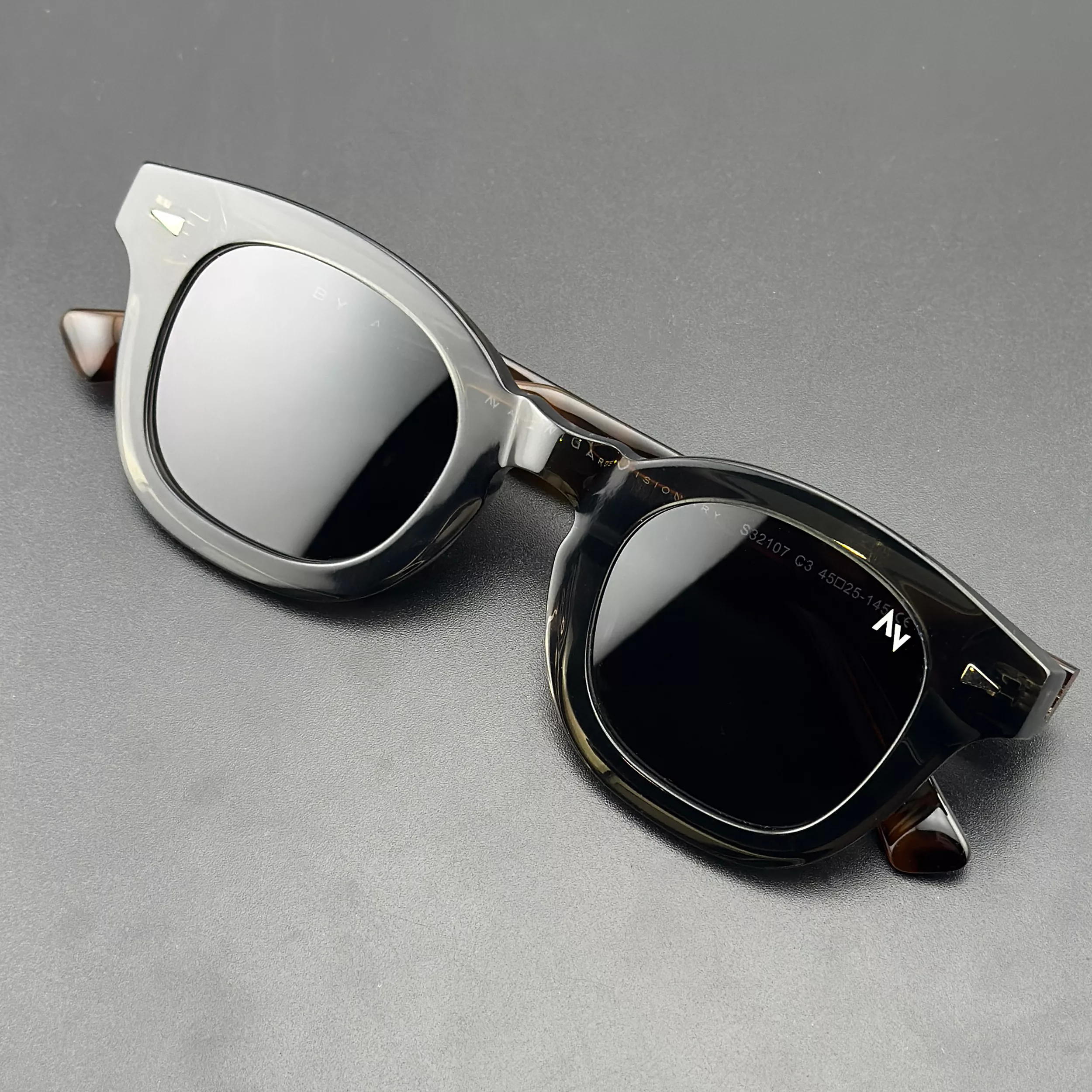 عینک آفتابی ویفرر (Wayfarer) آلبرت وگ مدل S32107C3 Acetate Avantgarde Visionary