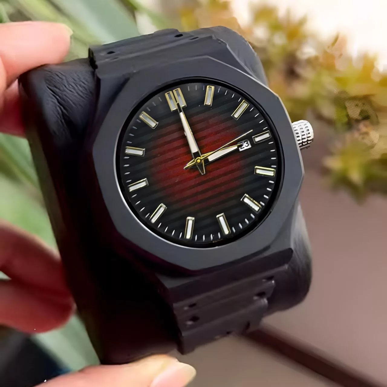 ساعت مچی عقربه‌ای کوارتز مردانه مدل بند پیو ضد آلرژی کد 111