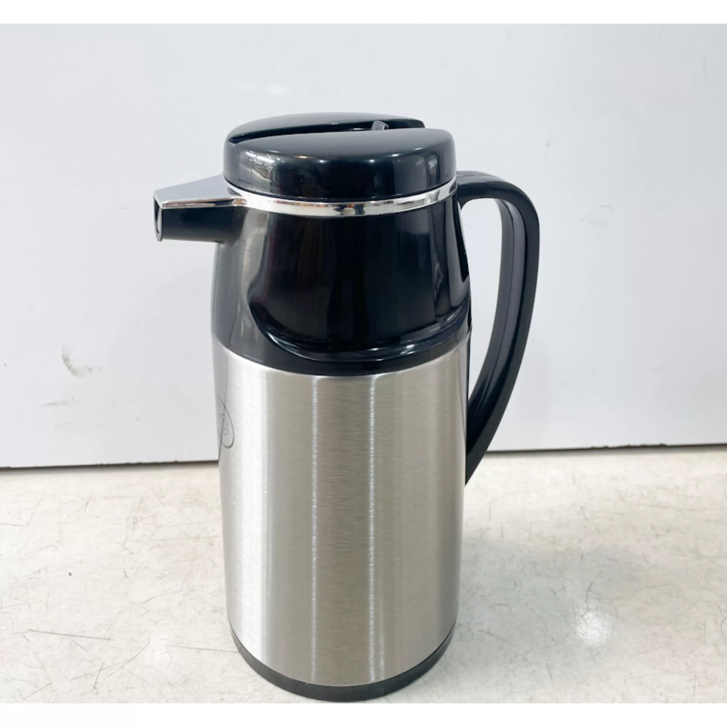 فلاسک ای تی سی مدل A109 گنجایش ۱ لیتر