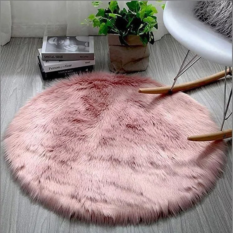 پادری آقای طرح مدل خز فانتزی سایز 110×110 سانتی متر