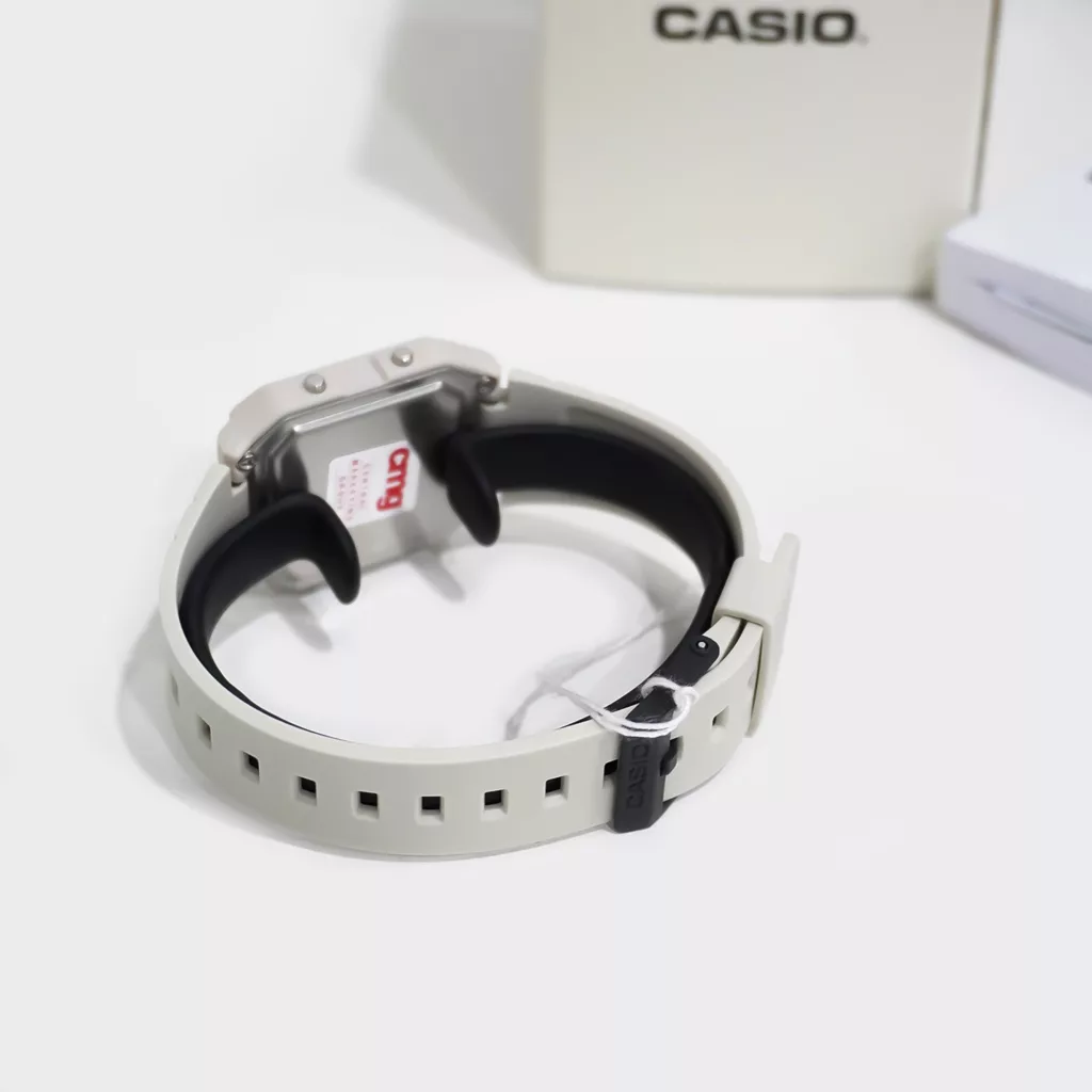 ساعت مچی دیجیتال کاسیو مدل LF-30W-8A