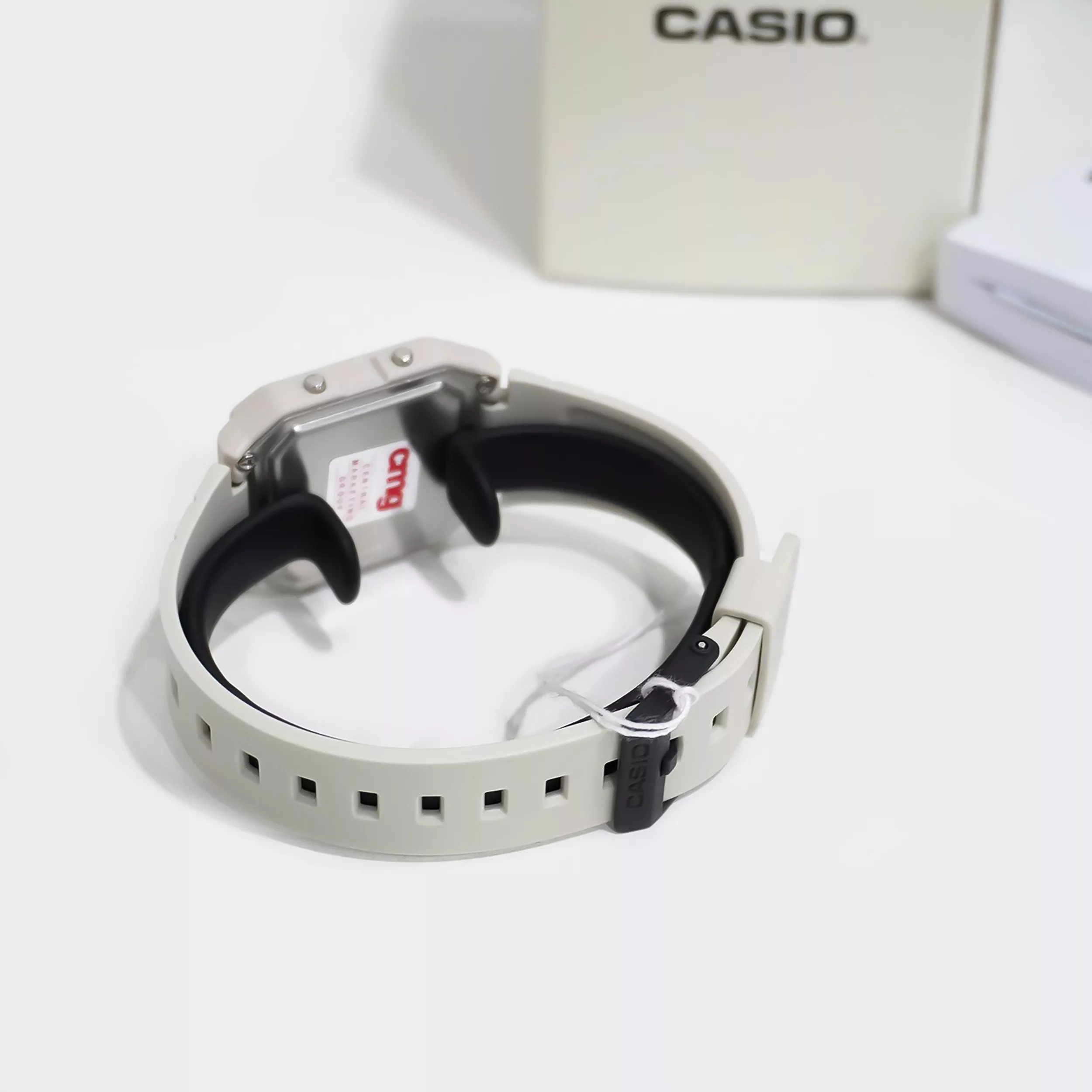 ساعت مچی دیجیتال کاسیو مدل LF-30W-8A