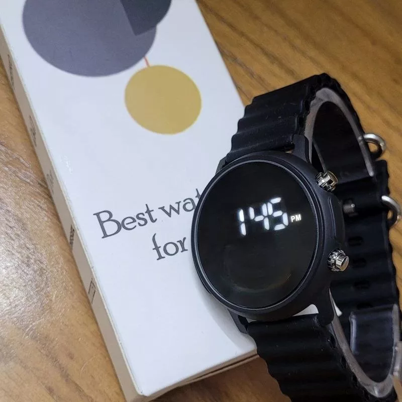 ساعت مچی دیجیتال مدل ال ای دی 01